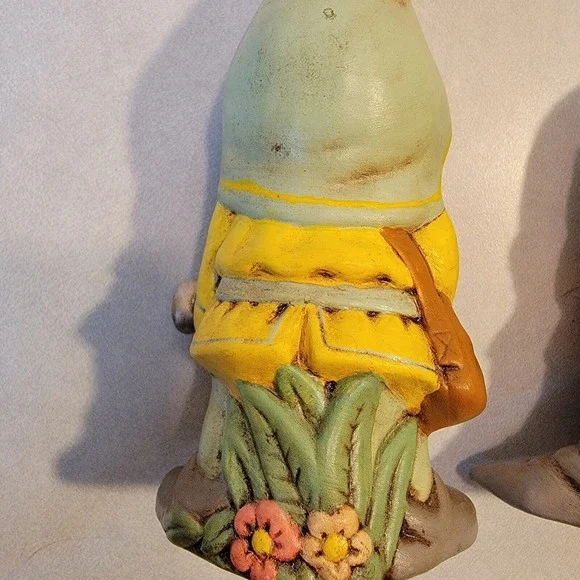 Vtg Pair Ceramic Garden Gnomes 5.5" Tall Boho 1970's Googly Eyes Hand Painted - Picture 10 of 12